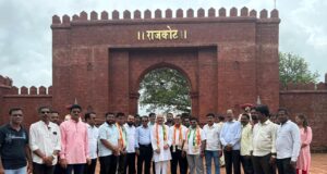कोणत्याही राजकीय हेतूने या किल्ल्यावर आलो नाहीत, फक्त न्याय मागायला आलो आहोत..! प्रवीण भोसले