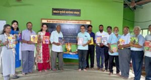 कै. उदय खानोलकर वाचन मंदिर, मळगावच्या अनोख्या दिवाळी अंक योजनेंतर्गत दिवाळी अंक प्रदर्शनाचे उद्घाटन संपन्न