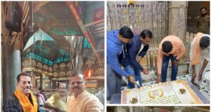 अक्कलकोट श्री.स्वामी समर्थांच्या चरणी लावण्यात आला ५६ प्रकारच्या महाप्रसादाचा भोग…! पुण्यातील श्री स्वामी समर्थ सेवासार संघाची सेवा.