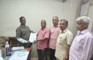 प्रवाशांची असुविधा टाळण्यासाठी एस्.टी. आगार आणि नियंत्रण कक्ष यांचे संपर्क क्रमांक त्वरित चालू करा.